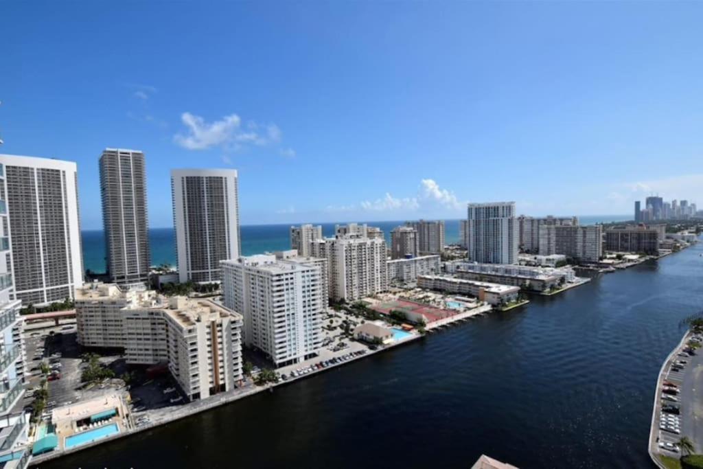 Miami Beach 1B/1B Incredible View Apartment With Kitchen Hallandale Beach Exterior photo